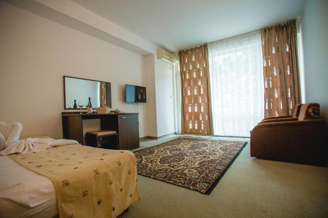 סאני ביץ' Deva Hotel מראה חיצוני תמונה